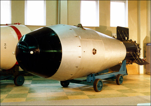 Самый мощный советский термоядерный заряд. Испытан 30 октября 1961 года на неполную мощность. Энерговыделение 50 Мт ТЭ. Музей ядерного оружия РФЯЦ–ВНИИЭФ. (Архив Минатома)